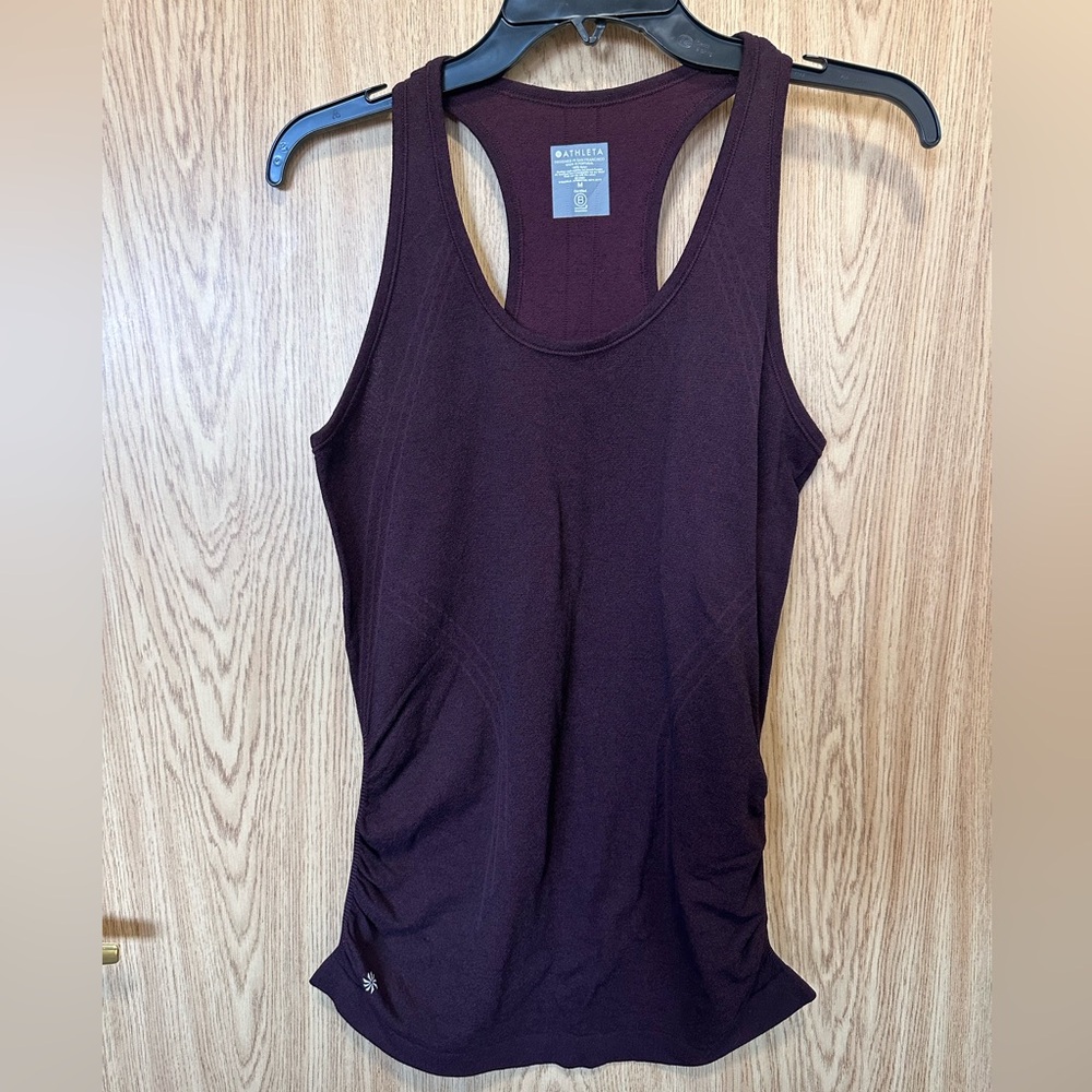 Athleta Plum Purple Stretch Athletic Muscle Tee Women’s M